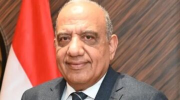 وزير الكهرباء يبحث ومسؤولي ساى شيلد تشغيل منظومة الشحن الموحد وقاعدة البيانات المؤمنة للعدادات في شركات التوزيع