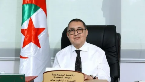 وزير جزائري: فرنسا ستعترف حتما بجرائمها الاستعمارية في بلادنا وزير جزائري: فرنسا ستعترف حتما بجرائمها الاستعمارية في بلادنا