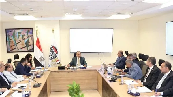 وزير قطاع الأعمال: صناعة الدواء من القطاعات ذات الأولوية ونحرص على تنميتها وزير قطاع الأعمال: صناعة الدواء من القطاعات ذات الأولوية ونحرص على تنميتها