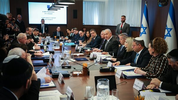 وزير مالية الاحتلال: لا انسحاب من غزة حتى بعد الإفراج عن الرهائن وزير مالية الاحتلال: لا انسحاب من غزة حتى بعد الإفراج عن الرهائن