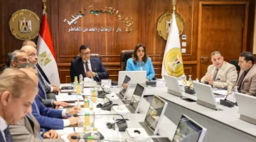 وزيرا التنمية المحلية والإسكان يترأسان اجتماع اللجنة العليا لتراخيص المحال العامة