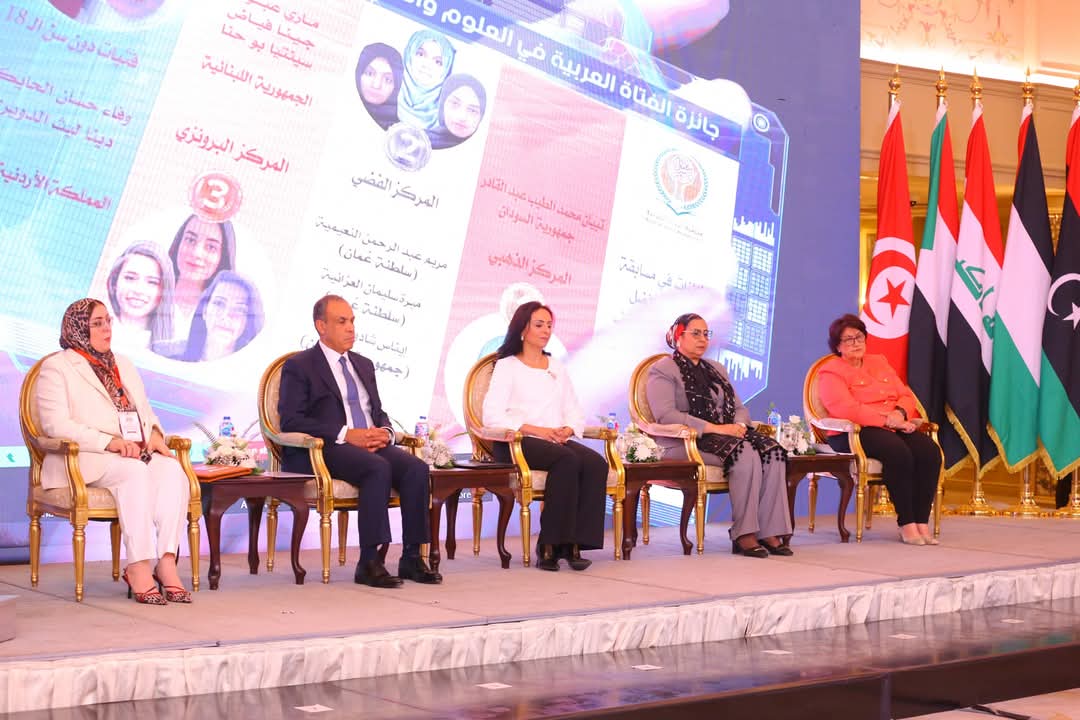 وزيرة التضامن الاجتماعي: نسعي لترسيخ مبادئ حماية النساء في الفضاء الرقمي وزيرة التضامن الاجتماعي: نسعي لترسيخ مبادئ حماية النساء في الفضاء الرقمي