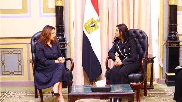 وزيرة التضامن تلتقي وزيرة الشؤون الاجتماعية اللبنانية.. وتبحثان الاستفادة من التجربة المصرية بالحماية الاجتماعية وزيرة التضامن تلتقي وزيرة الشؤون الاجتماعية اللبنانية.. وتبحثان الاستفادة من التجربة المصرية بالحماية الاجتماعية