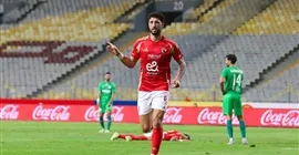وسام أبو علي أفضل لاعب في مباراة الأهلي والمصري
