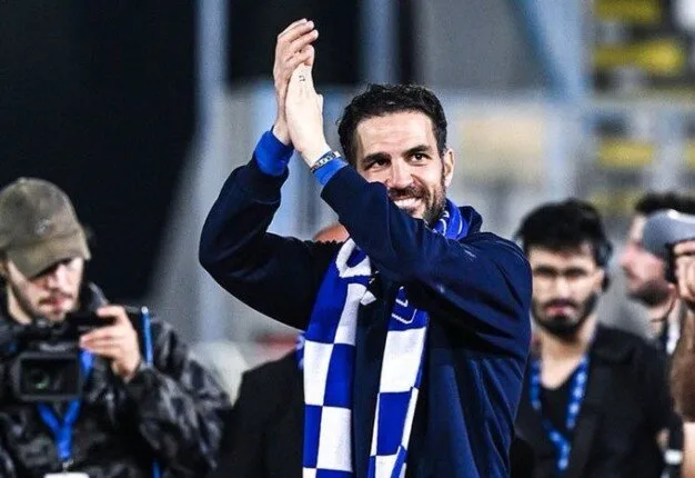 وسط اهتمام ليفركوزن ولايبزج.. تصريح مفاجئ من فابريجاس عن مستقبله مع كومو وسط اهتمام ليفركوزن ولايبزج.. تصريح مفاجئ من فابريجاس عن مستقبله مع كومو