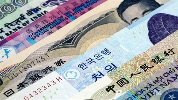وسط مخاوف من ديون الولايات المتحدة.. العملات الآسيوية تشهد ارتفاعاً مع استمرار ضعف الدولار وسط مخاوف من ديون الولايات المتحدة.. العملات الآسيوية تشهد ارتفاعاً مع استمرار ضعف الدولار