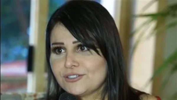 وعد البحري: شيرين عبد الوهاب لها مكانة لا يمكن تعويضها.. وهي تستفيد من المطربين المصريين وعد البحري: شيرين عبد الوهاب لها مكانة لا يمكن تعويضها.. وهي تستفيد من المطربين المصريين