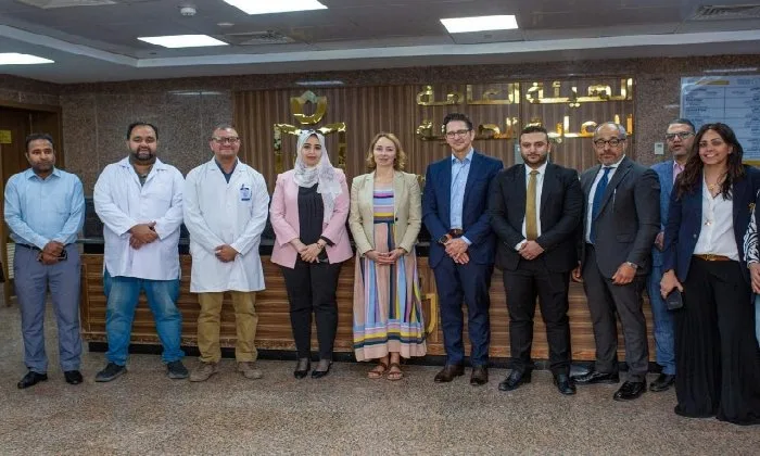 وفد من جامعة «Essen» الألمانية يزور مستشفيات هيئة الرعاية الصحية بالأقصر لتعزيز التعاون في مجال الأورام وفد من جامعة «Essen» الألمانية يزور مستشفيات هيئة الرعاية الصحية بالأقصر لتعزيز التعاون في مجال الأورام
