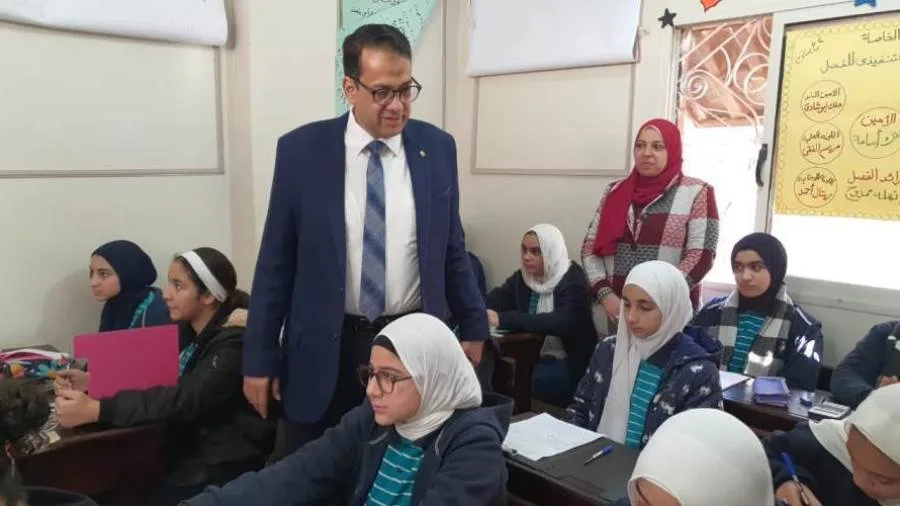 وكيل "تعليم الغربية" يوجه بالرصد اليومي في الشيت الورقي والإلكتروني وكيل "تعليم الغربية" يوجه بالرصد اليومي في الشيت الورقي والإلكتروني