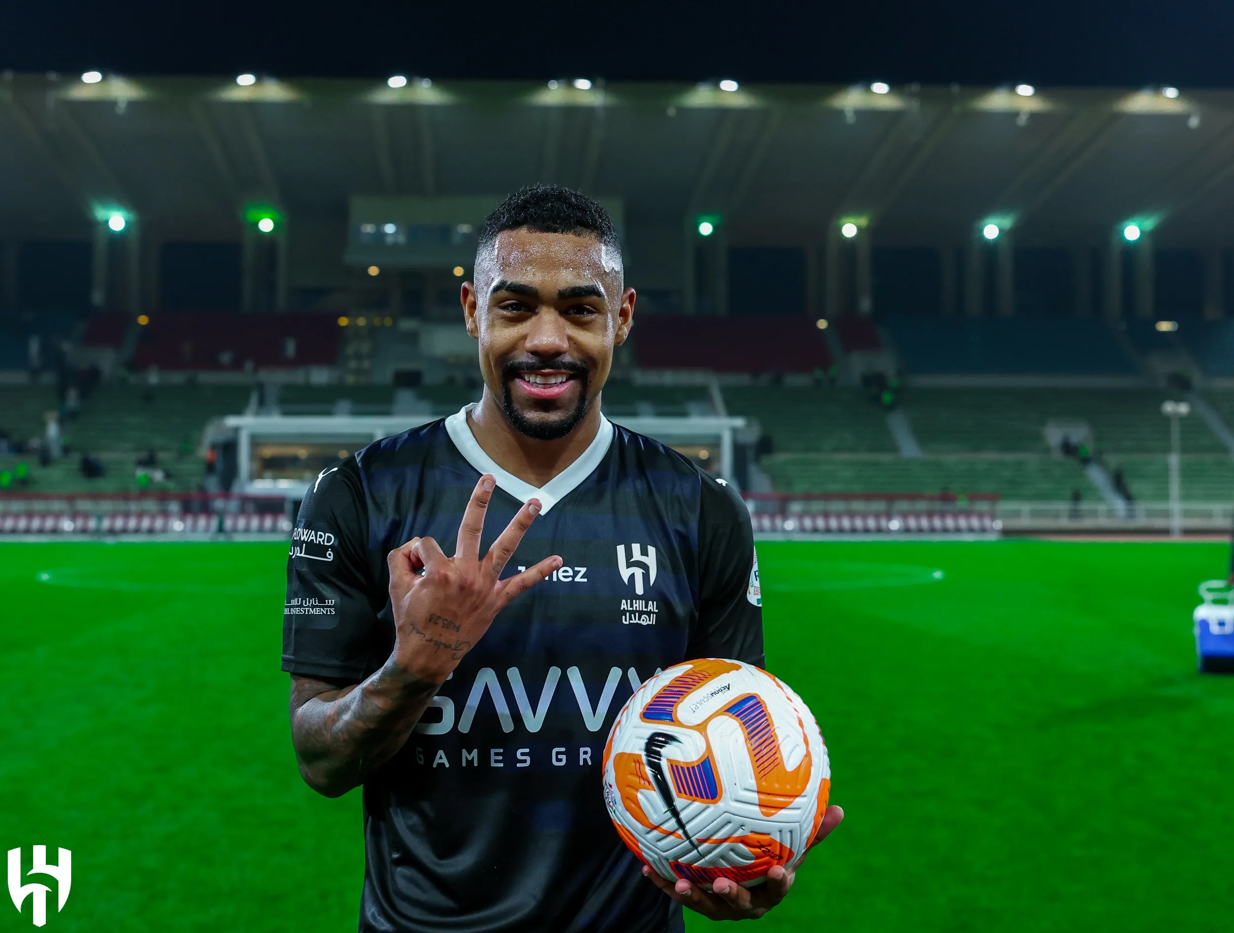 وكيل مالكوم يكشف مصير اللاعب مع الهلال ويقطع الشك باليقين وكيل مالكوم يكشف مصير اللاعب مع الهلال ويقطع الشك باليقين