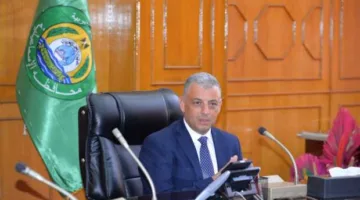 محافظ الإسماعيلية يتابع أعمال إنشاء طريق الحمادات- السحارة