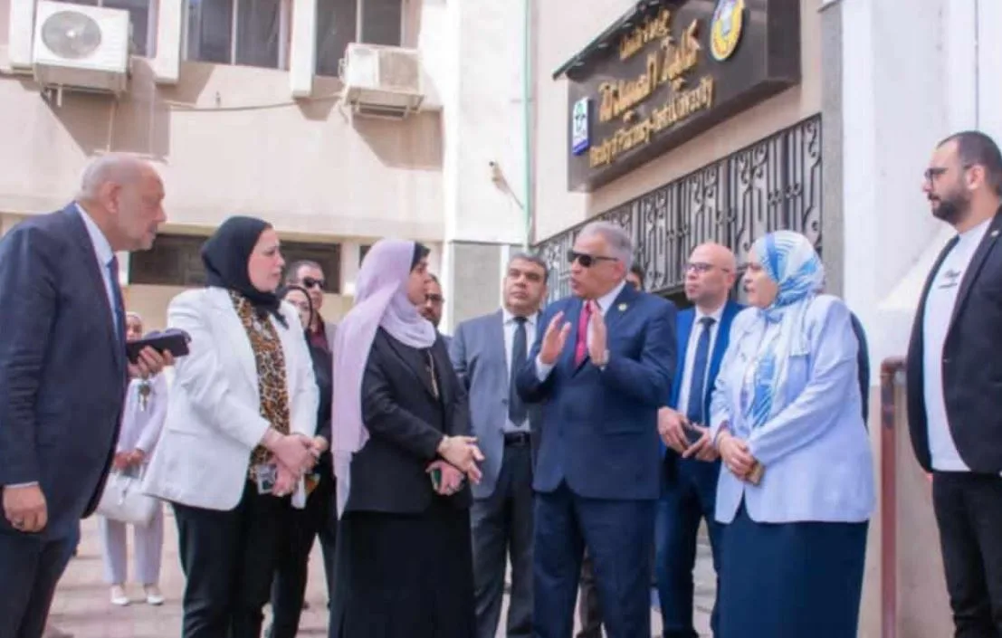 رئيس جامعة طنطا ي inaugurates تطوير كلية الصيدلة رئيس جامعة طنطا ي inaugurates تطوير كلية الصيدلة