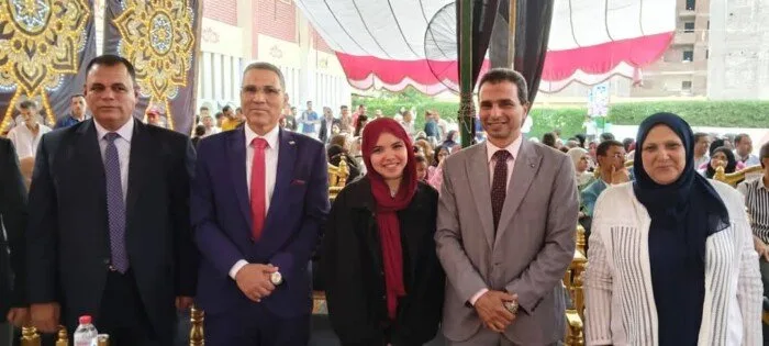يوم للاحتفاء بالوطن: اختتام الفعاليات الطلابية في مدرسة بندر فوه بكفر الشيخ يوم للاحتفاء بالوطن: اختتام الفعاليات الطلابية في مدرسة بندر فوه بكفر الشيخ