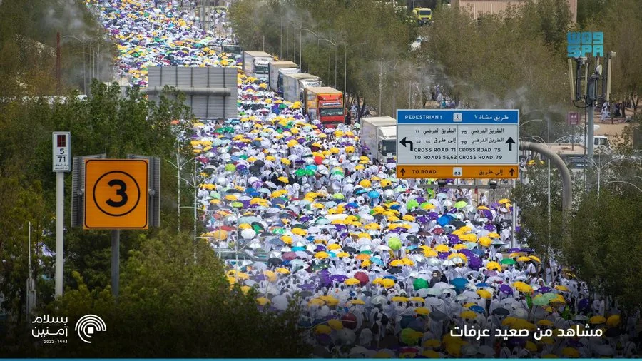 الصحة: فحص وتسلم شحنة الأدوية والمستلزمات الطبية وتجهيز 29 عيادة طبية بمكة والمدينة لاستقبال الحجاج الصحة: فحص وتسلم شحنة الأدوية والمستلزمات الطبية وتجهيز 29 عيادة طبية بمكة والمدينة لاستقبال الحجاج