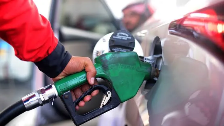البترول: تلقينا نحو 60 شكوى بشأن البنزين.. ونتائج التحليل سلبية البترول: تلقينا نحو 60 شكوى بشأن البنزين.. ونتائج التحليل سلبية