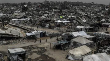 إسرائيل تدمر العديد من المباني في خان يونس بدعوى أنها مفخخة من قبل حماس