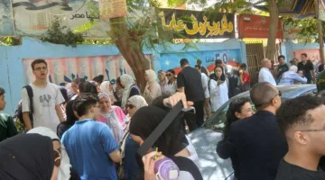 طلاب الثانوية في الدقي: اختبارات التربية الدينية والوطنية من خلال النماذج الإرشادية والمنصات الإلكترونية