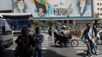 الموساد يشن ثلاث عمليات داخل إيران بالتزامن مع الضربة الجوية