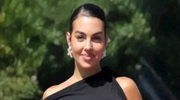 10 لقطات مذهلة لإطلالة جورجينا بأزياء جريئة في أحدث ظهور لها