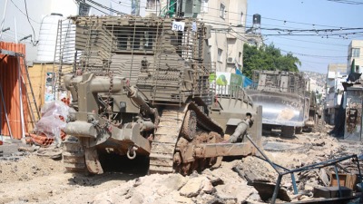 جيش الاحتلال الإسرائيلي يدمر منازل فلسطينية في مخيم جنين شمال الضفة الغربية جيش الاحتلال الإسرائيلي يدمر منازل فلسطينية في مخيم جنين شمال الضفة الغربية