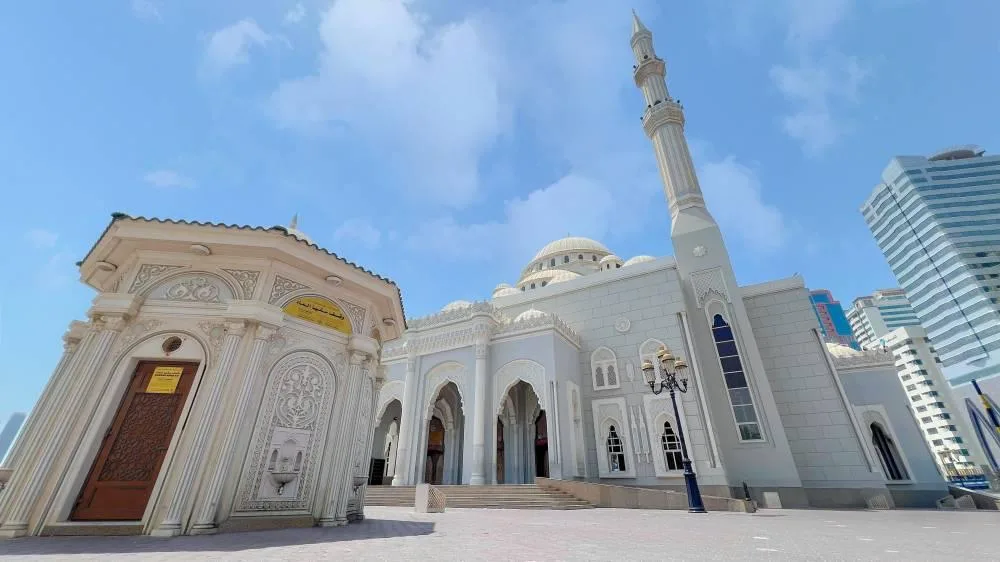 1050 وحدة لمشروع توفير المياه في مساجد الشارقة 1050 وحدة لمشروع توفير المياه في مساجد الشارقة