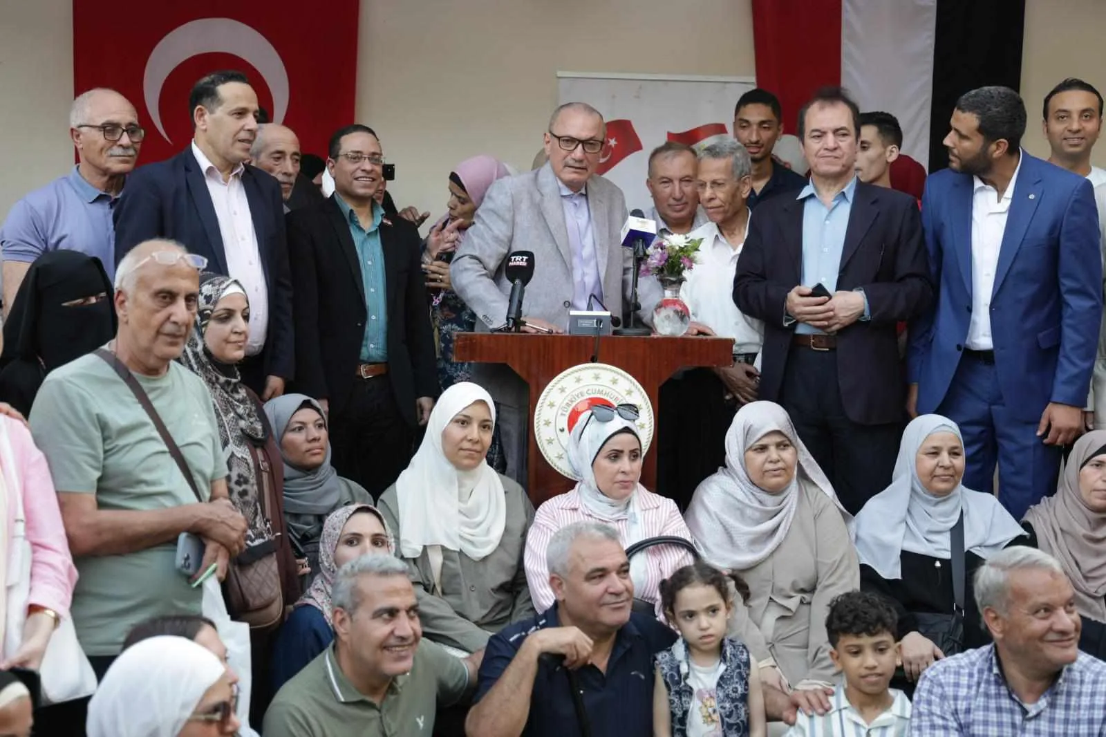 السفارة التركية في القاهرة تقيم احتفالاً بعيد الأضحى مع أسر من مصر وغزة