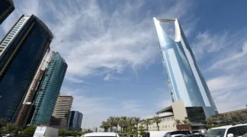 111 مليار دولار حتى أبريل 2025: تفاوت ديناميكية المشاريع الكبرى في السعودية