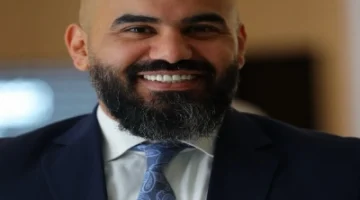 المراشدة يكتب: الملك.. رسالة غير تقليدية في عصر التدهور الأخلاقي ـ بقلم: لورنس علي المراشدة