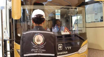 1.4 مليون حاج يحصلون على خدمات مركز توجيه الحافلات في مكة