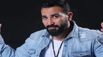 الفنان المصري أحمد سعد يتورط في حادث مروري مع سيارته