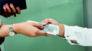 عادة مالية سهلة تعزز سعادتك بغض النظر عن مستوى دخلك