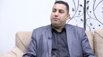 على حافة الهاوية