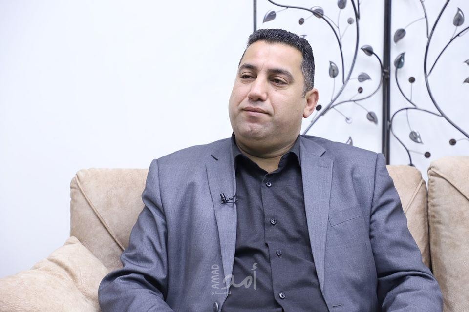 على حافة الهاوية على حافة الهاوية