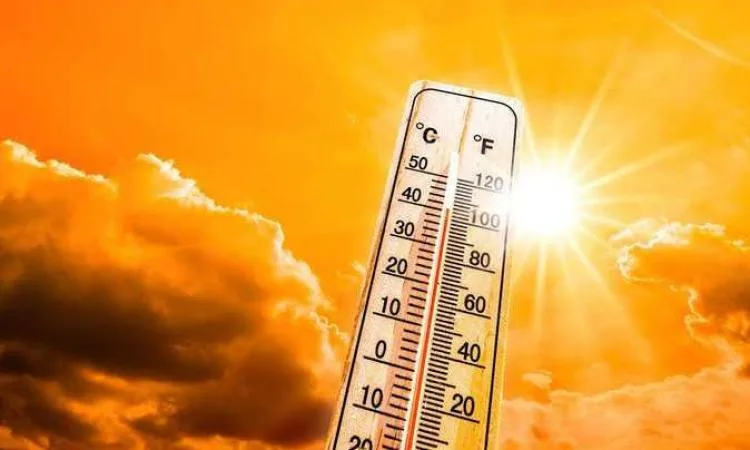 الأرصاد الجوية: طقس الثلاثاء المقبل حار جداً خلال النهار ومعتدل ليلاً.. ودرجة الحرارة العظمى في القاهرة 37ت°C الأرصاد الجوية: طقس الثلاثاء المقبل حار جداً خلال النهار ومعتدل ليلاً.. ودرجة الحرارة العظمى في القاهرة 37ت°C