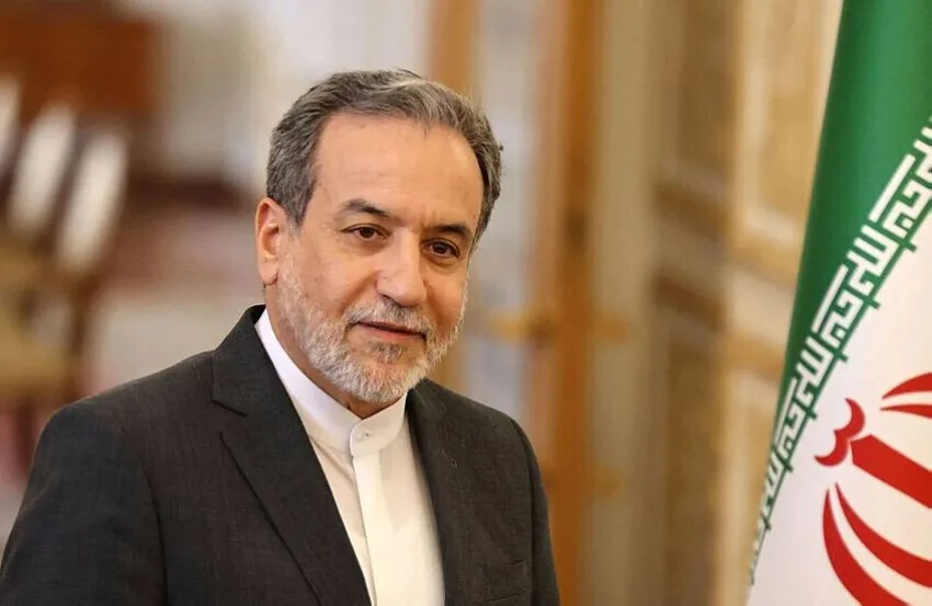 عباس عراقجي: إيران تعتبر أن امتلاك السلاح النووي “غير جائز” عباس عراقجي: إيران تعتبر أن امتلاك السلاح النووي “غير جائز”