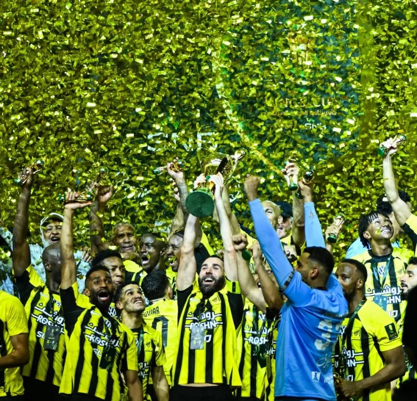 عندما يتفاعل التاريخ مع إبداع العميد عندما يتفاعل التاريخ مع إبداع العميد