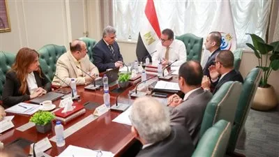 وزير الصحة يناقش مع شركة “جريفولز إيجيبت” تعزيز التعاون في مجال الصحة وزير الصحة يناقش مع شركة “جريفولز إيجيبت” تعزيز التعاون في مجال الصحة