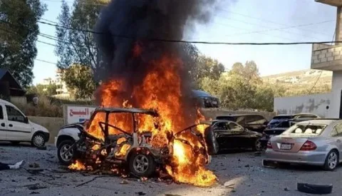 شهيد إثر غارة إسرائيلية على دراجة نارية في منطقة النبطية بجنوب لبنان.. وإصابة شخص آخر نتيجة قصف في بنت جبيل.