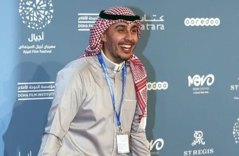 الكويت تسترد الجنسية من الإعلامي شعيب راشد الكويت تسترد الجنسية من الإعلامي شعيب راشد