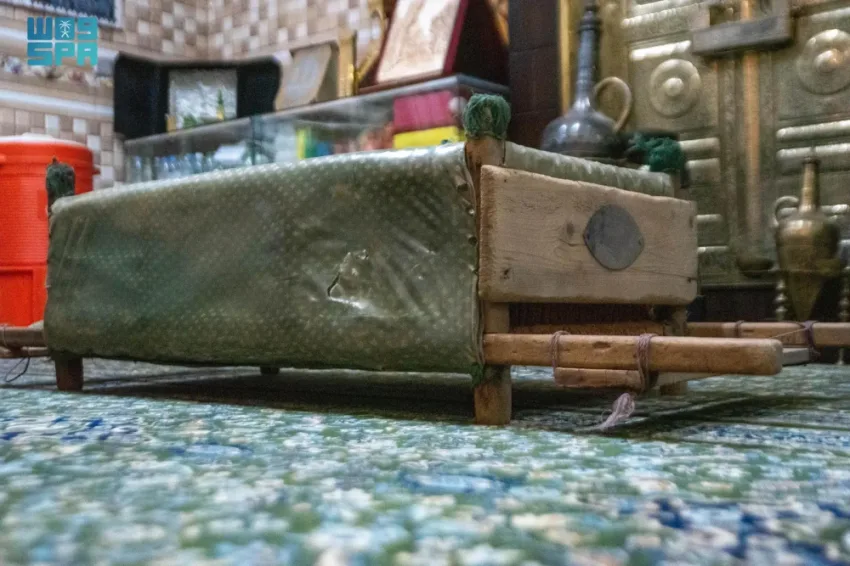 أهالي الباحة يستعيدون ذكرياتهم في الشبرية والعربات التقليدية خلال موسم الحج أهالي الباحة يستعيدون ذكرياتهم في الشبرية والعربات التقليدية خلال موسم الحج