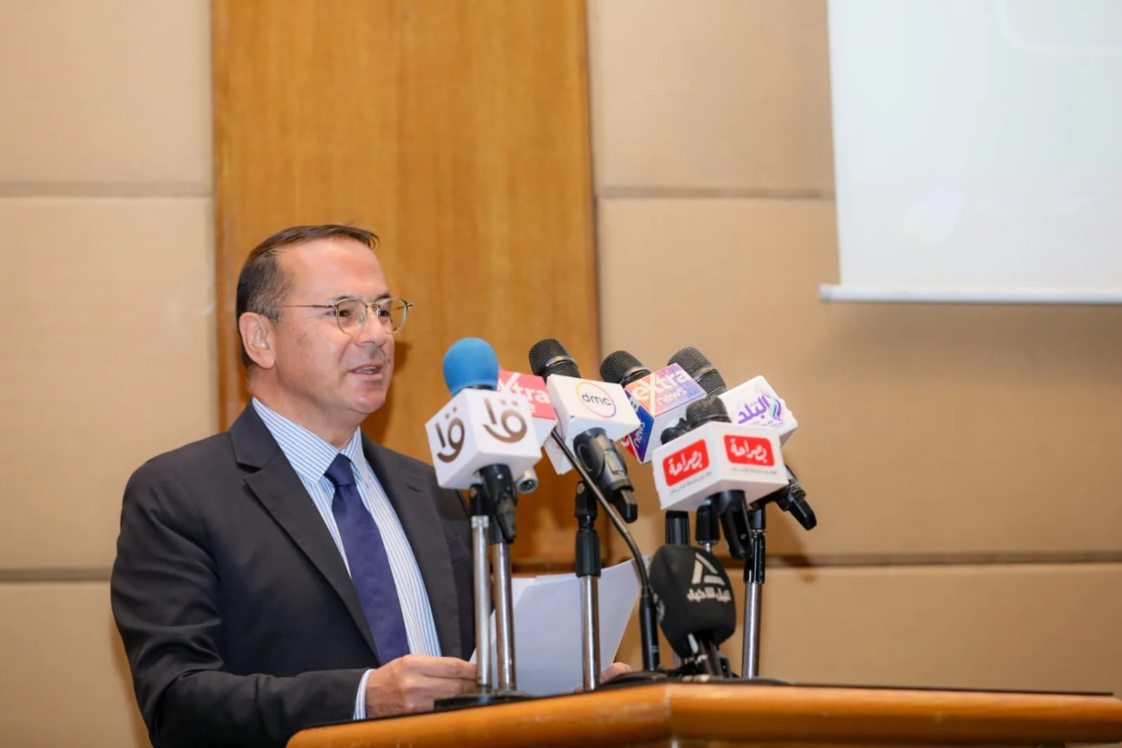 إطلاق الحملة الوطنية “إخفضها” لتعزيز الوعي بمخاطر استخدام الأكياس البلاستيكية إطلاق الحملة الوطنية “إخفضها” لتعزيز الوعي بمخاطر استخدام الأكياس البلاستيكية