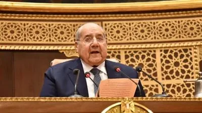 الشيوخ يرفعون تقريراً بشأن المساهمة التكافلية في التأمين الصحي إلى رئيس الجمهورية الشيوخ يرفعون تقريراً بشأن المساهمة التكافلية في التأمين الصحي إلى رئيس الجمهورية