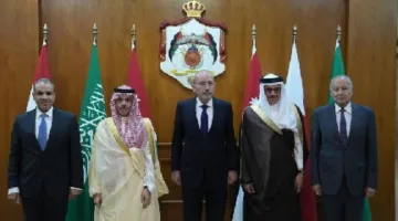 بعد أن أوقفت إسرائيل زيارته.. وفد ‘العربية الإسلامية’ يلتقي بعباس عبر الفيديو