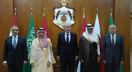 بعد أن أوقفت إسرائيل زيارته.. وفد ‘العربية الإسلامية’ يلتقي بعباس عبر الفيديو بعد أن أوقفت إسرائيل زيارته.. وفد ‘العربية الإسلامية’ يلتقي بعباس عبر الفيديو