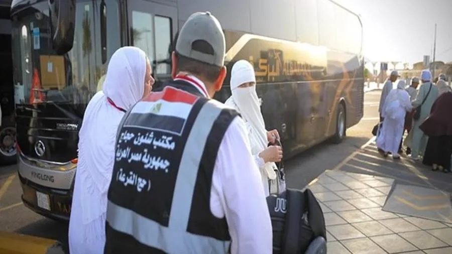 رئيس بعثة القرعة: انتهاء نقل الحجاج من المدينة المنورة إلى مكة المكرمة رئيس بعثة القرعة: انتهاء نقل الحجاج من المدينة المنورة إلى مكة المكرمة