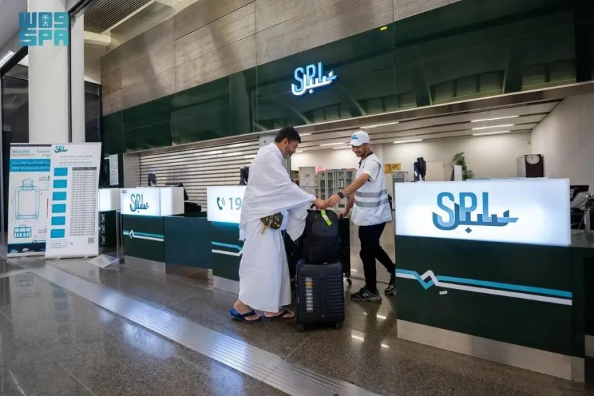 طرق لتعزيز خدماته في محطات قطار الحرمين طرق لتعزيز خدماته في محطات قطار الحرمين