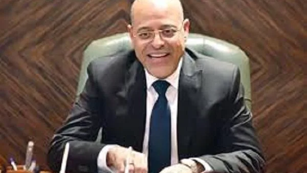 وزير العمل يحدد توقيت وإجازات عيد الأضحى للقطاع الخاص وزير العمل يحدد توقيت وإجازات عيد الأضحى للقطاع الخاص