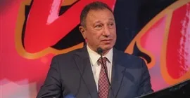 إعفاء مسؤول بارز في الأهلي وتعيين بديل أجنبي.. قرار عاجل.