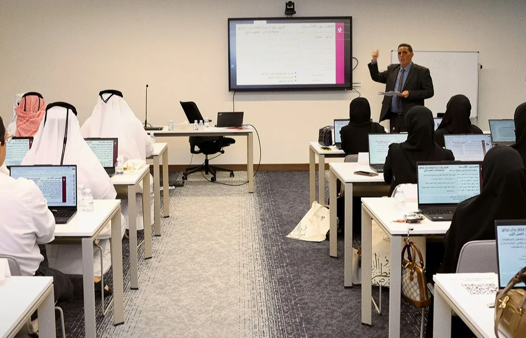 دار الوثائق القطرية تُنهي المرحلة الأولى من برنامج أسس لتطوير القدرات الوطنية. دار الوثائق القطرية تُنهي المرحلة الأولى من برنامج أسس لتطوير القدرات الوطنية.