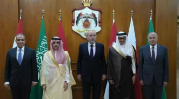 وزير الخارجية يشارك في اجتماع اللجنة الوزارية العربية الإسلامية.